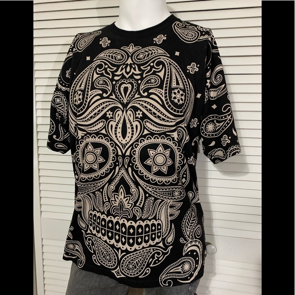 D.O.M. Graphic Black T-Shirt